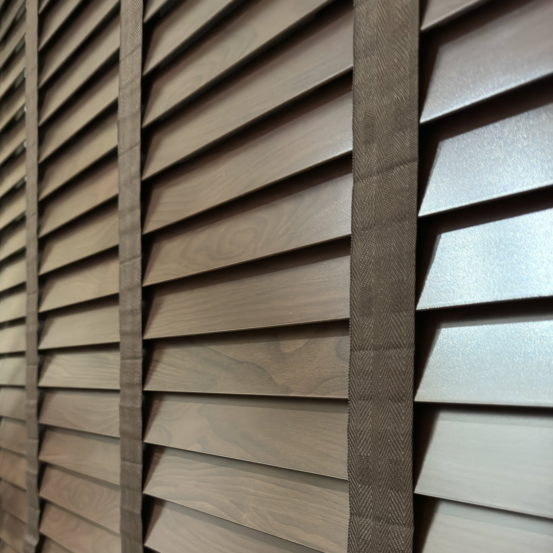 cia-das-cortinas-Miniatura, persiana-horizontal-madeira-005